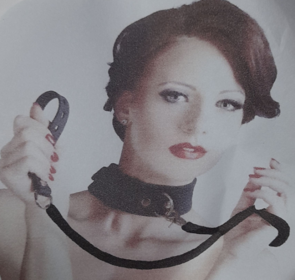 Collar y Correa de Cuero Sado